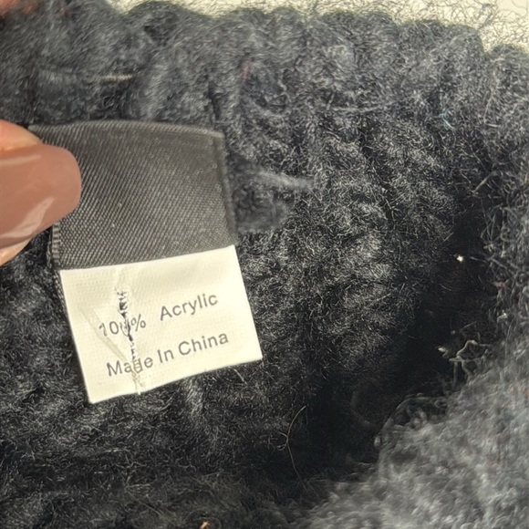 Purple Chunky Knit Slouchy Beanie in Black One Size - Picture 4 of 4